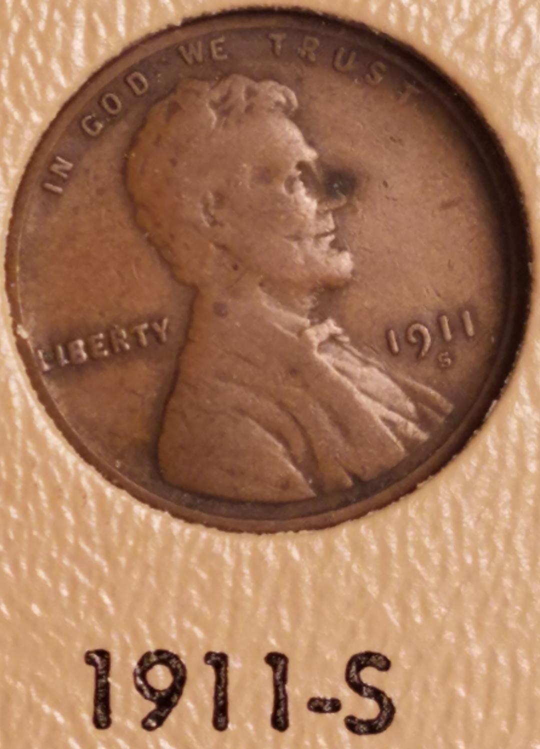 1909-2007-Lincoln-Cents-In-Dansco-Missing-Some-Keys